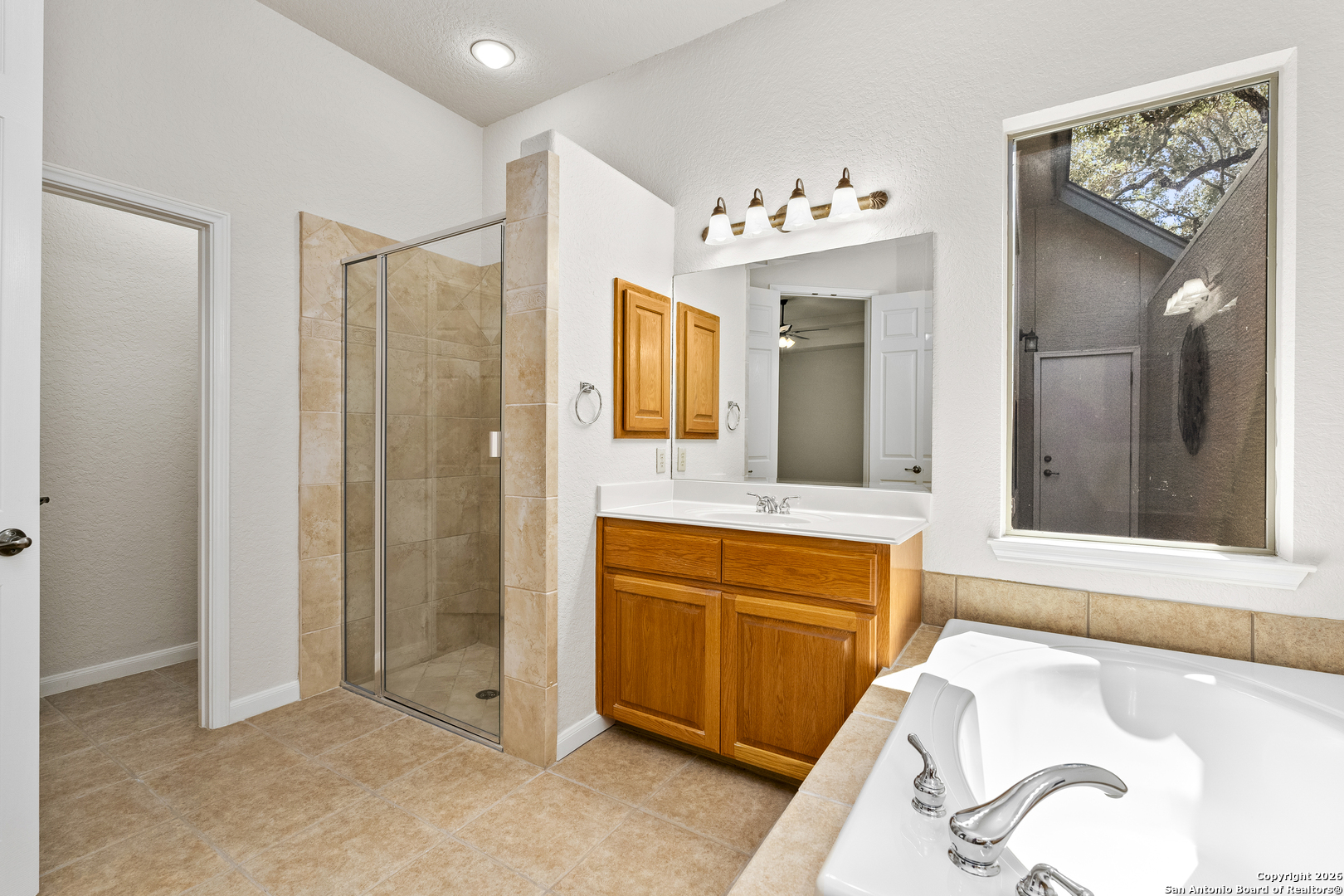 51 Grassmarket San Antonio TX 78259