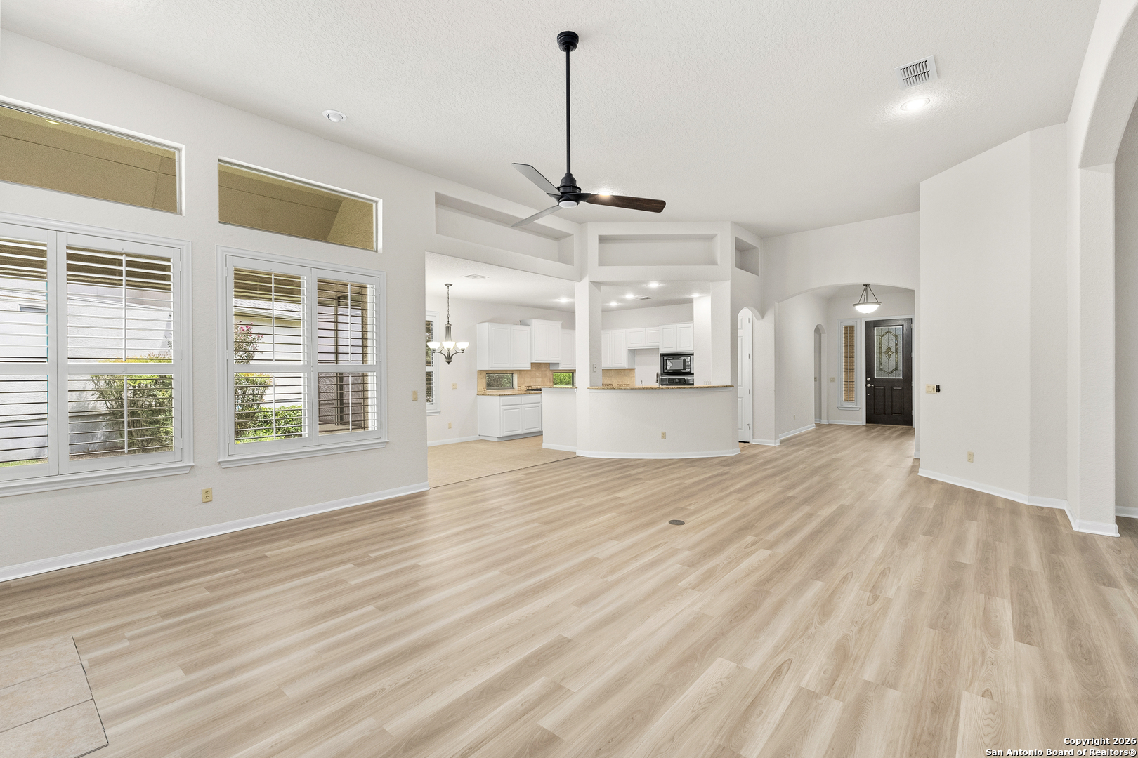 51 Grassmarket San Antonio TX 78259