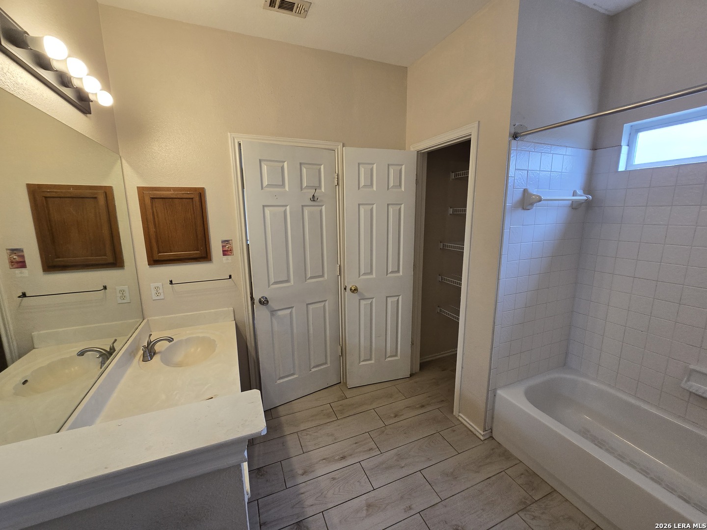 1803 White Magnolia San Antonio TX 78227