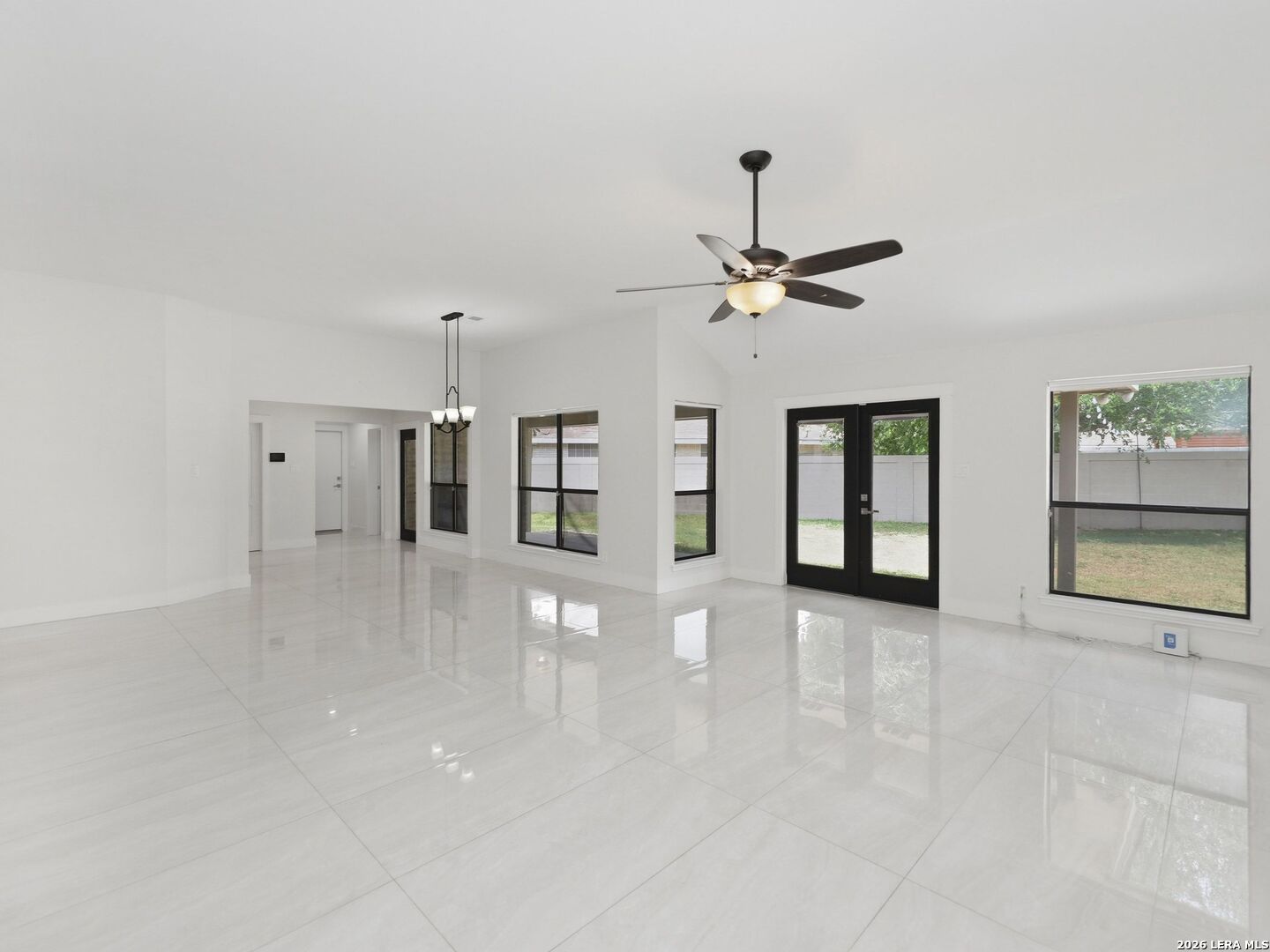 1147 Quail Hollow Laredo TX 78045