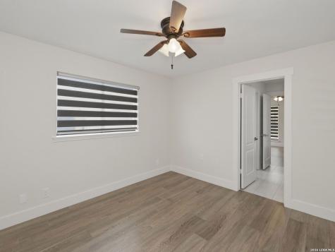 1147 Quail Hollow Laredo TX 78045