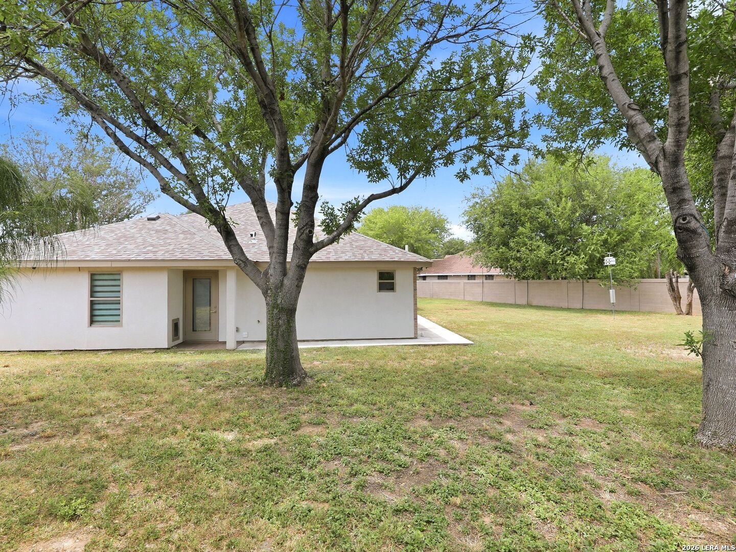 1147 Quail Hollow Laredo TX 78045