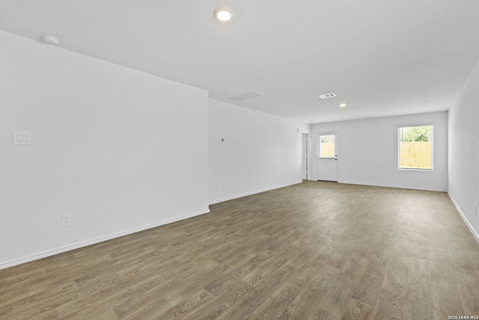 16064 Mahogany Way Elmendorf TX 78112