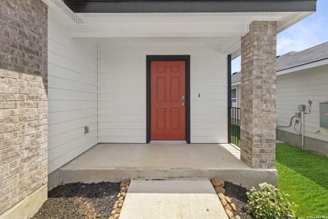 16064 Mahogany Way Elmendorf TX 78112