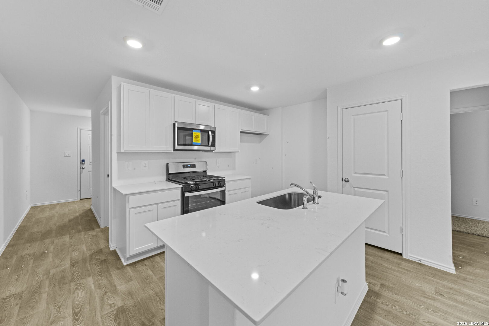 16064 Mahogany Way Elmendorf TX 78112