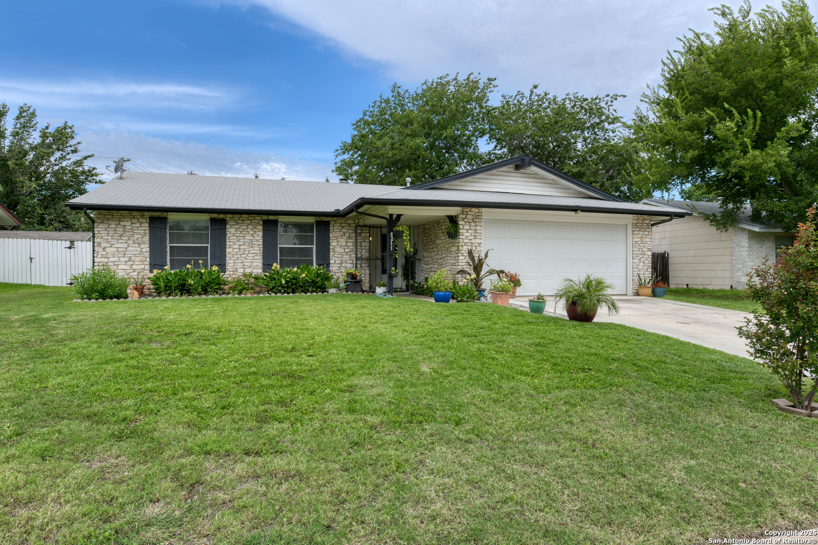 8211 Littleport San Antonio TX 78239