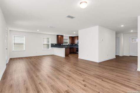 950 Bull Boat Lane San Antonio TX 78221