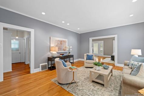 218 Bushnell San Antonio TX 78212