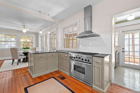 218 Bushnell San Antonio TX 78212