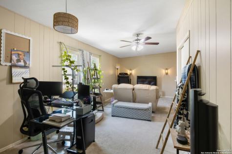 7518 Buckskin San Antonio TX 78227