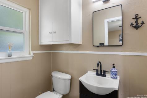 7518 Buckskin San Antonio TX 78227