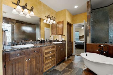 246 Stonebrook Ridge New Braunfels TX 78132