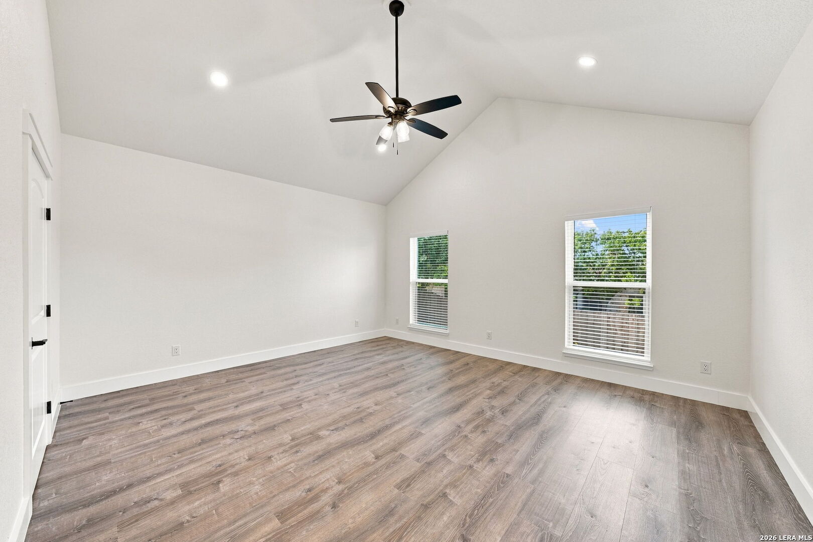 1012 Creswell Lane Kerrville TX 78028