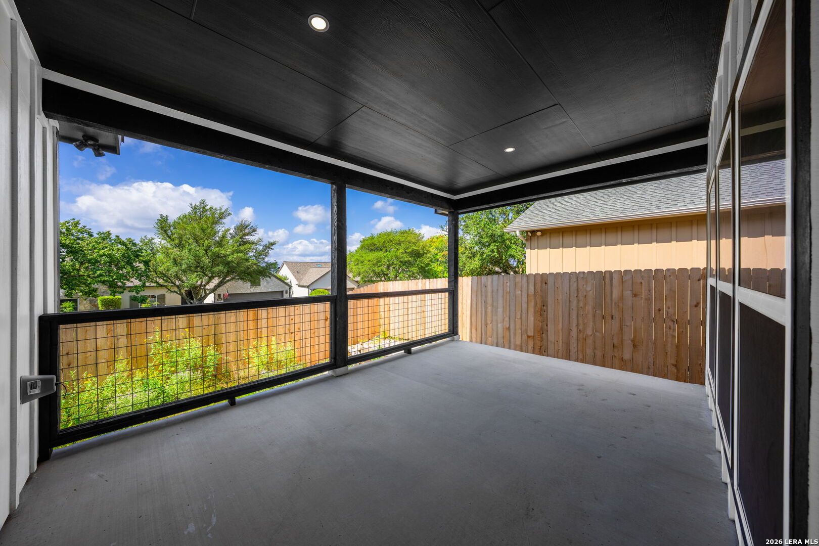 1012 Creswell Lane Kerrville TX 78028