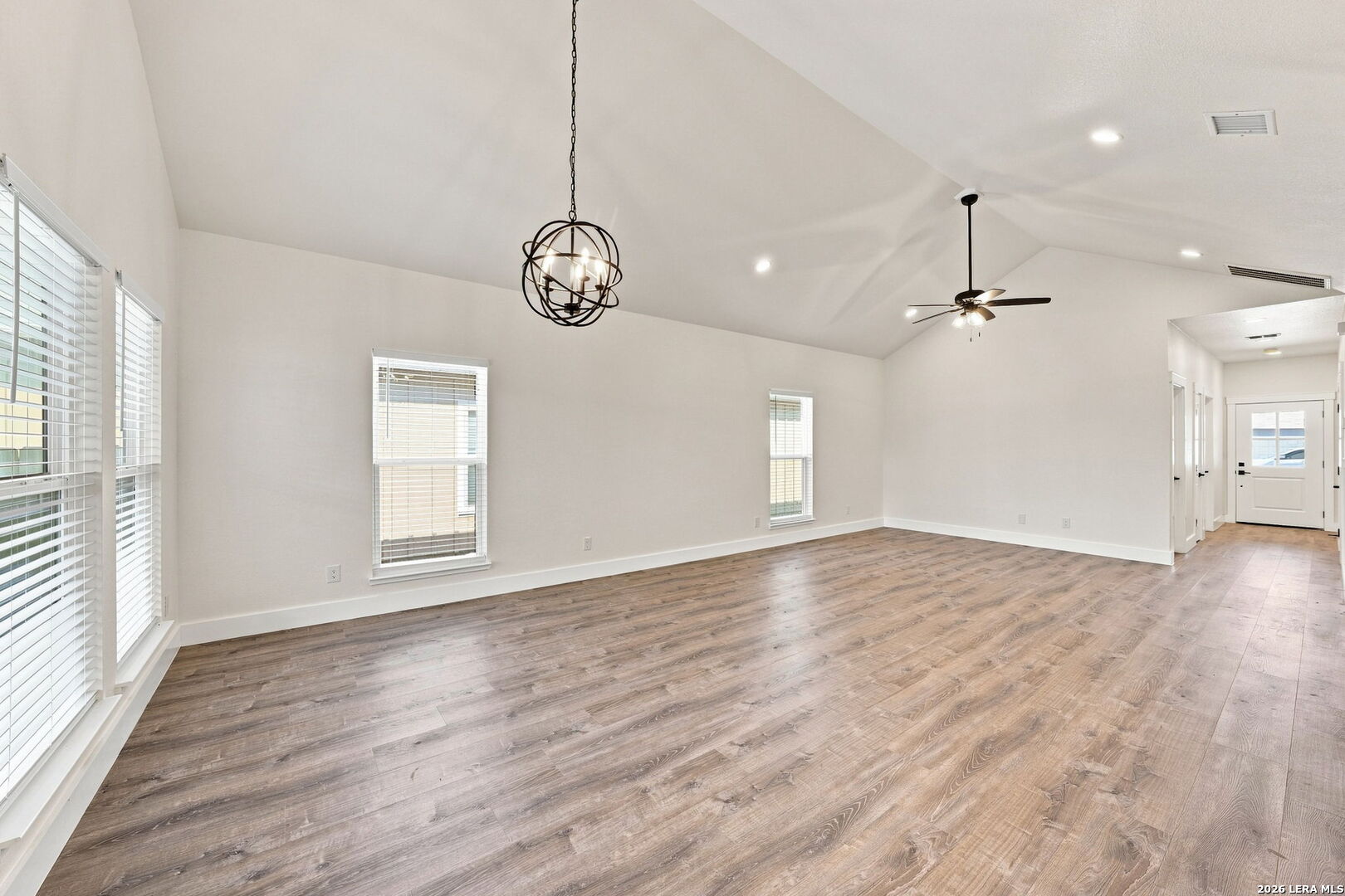 1012 Creswell Lane Kerrville TX 78028