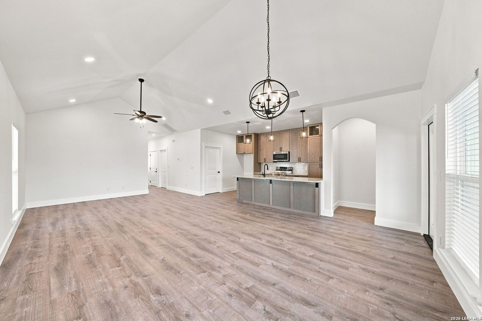 1012 Creswell Lane Kerrville TX 78028