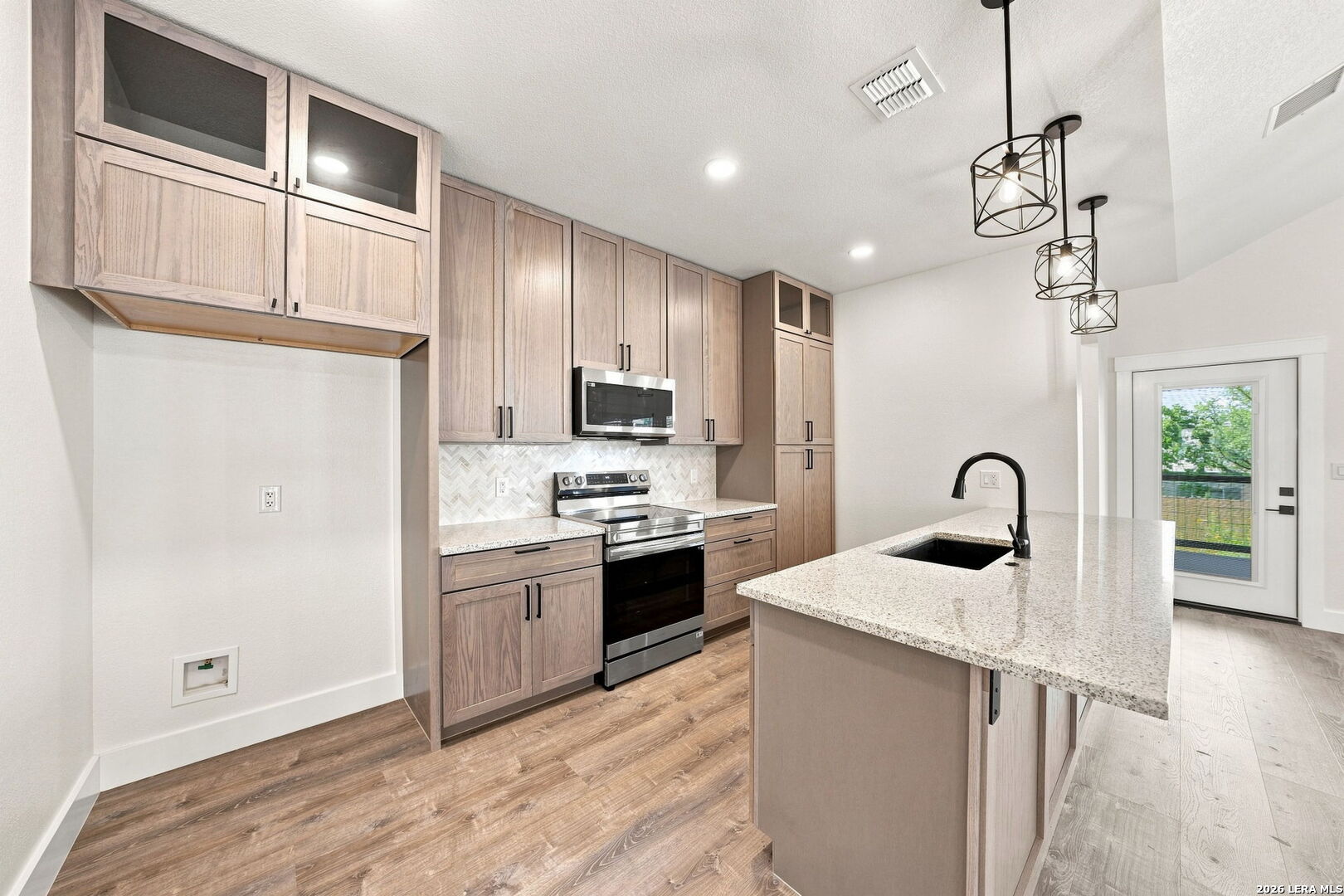 1012 Creswell Lane Kerrville TX 78028