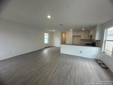 14206 Llama Place San Antonio TX 78252
