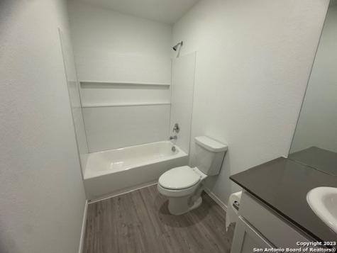 14206 Llama Place San Antonio TX 78252