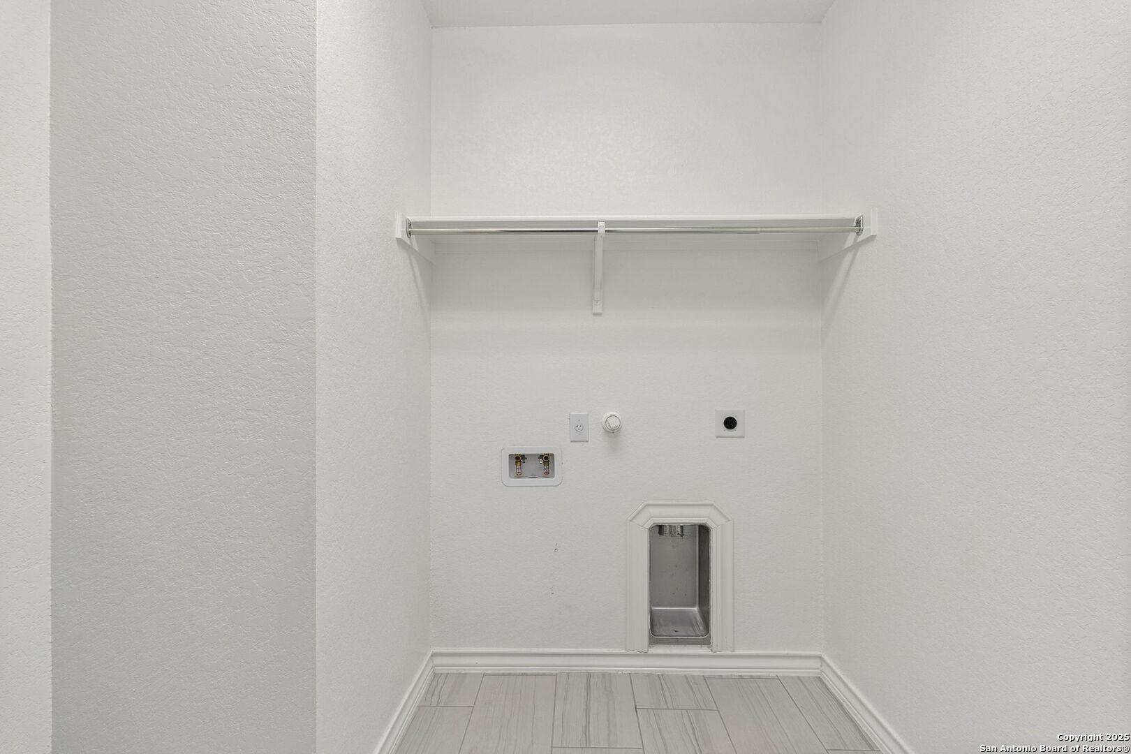 9753 Monken Boerne TX 78006