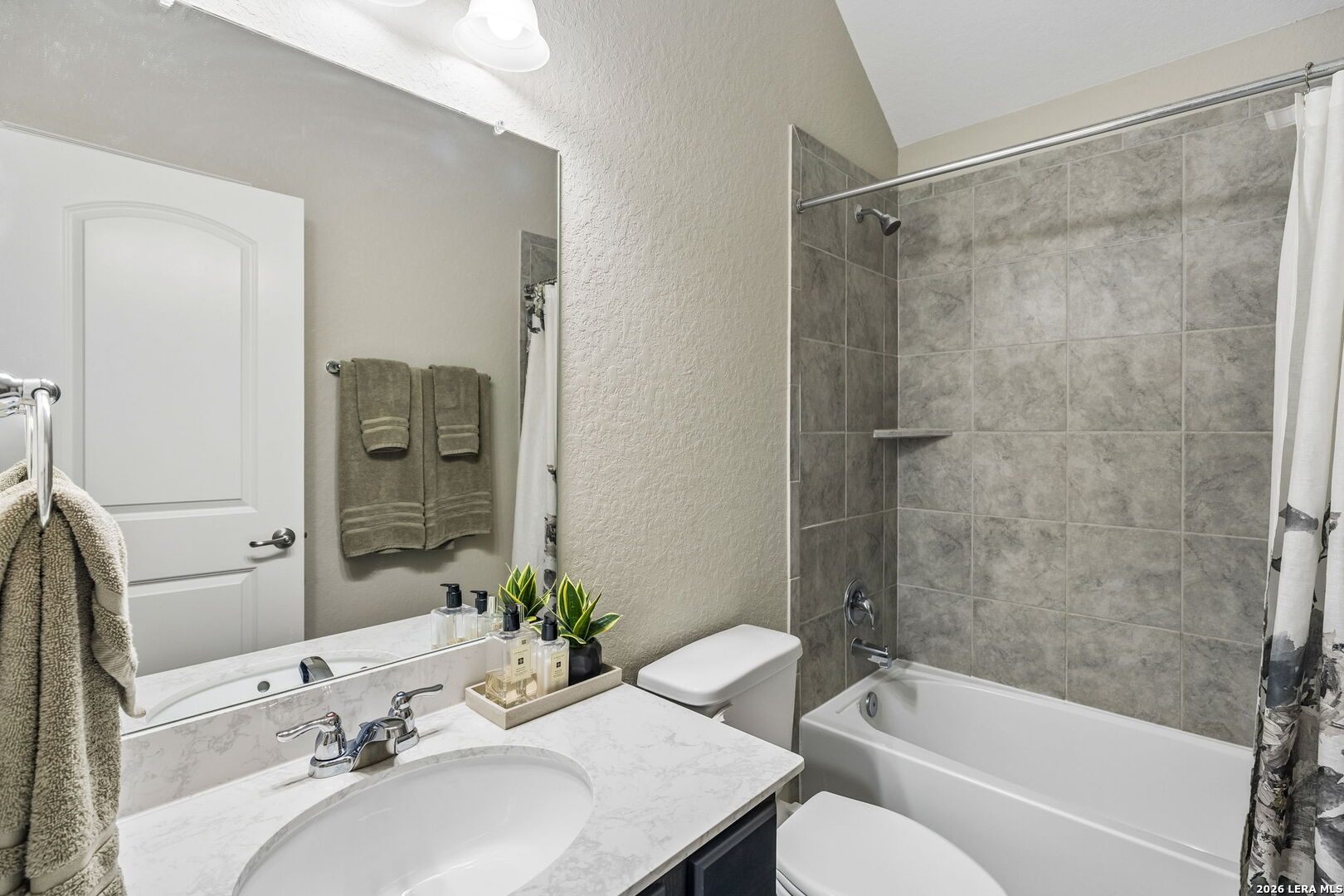8512 Regusci Grove Boerne TX 78015