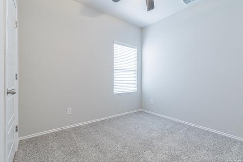 5919 Olson Bluffs San Antonio TX 78252
