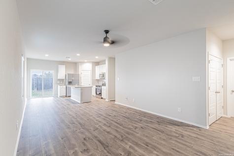 5919 Olson Bluffs San Antonio TX 78252