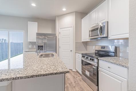 5919 Olson Bluffs San Antonio TX 78252