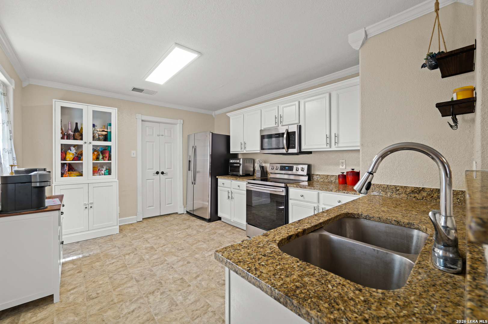 7930 Veleta San Antonio TX 78250