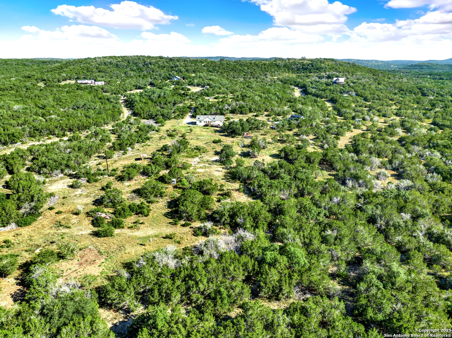 683 County Road 242 Hondo TX 78861