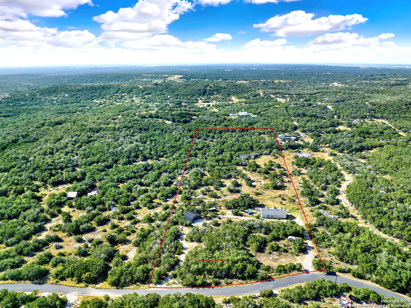 683 County Road 242 Hondo TX 78861