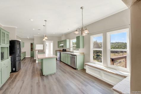 683 County Road 242 Hondo TX 78861