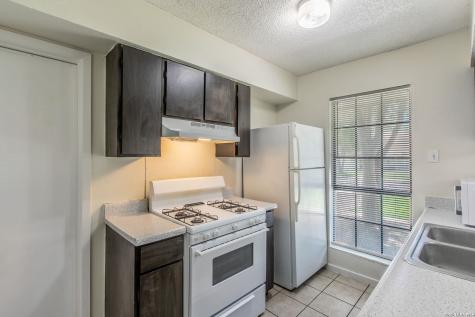 129 Meadow Drive Converse TX 78109