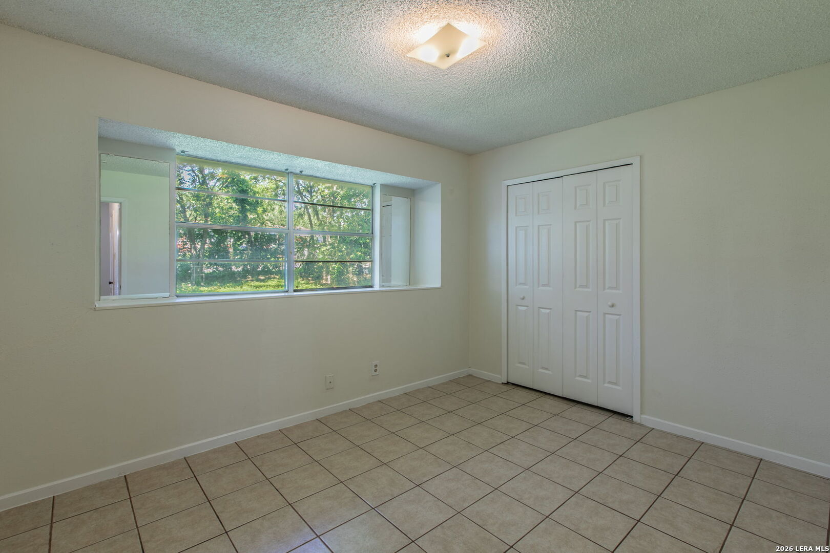 129 Meadow Drive Converse TX 78109