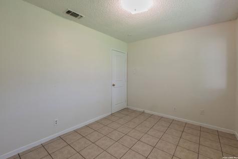 129 Meadow Drive Converse TX 78109