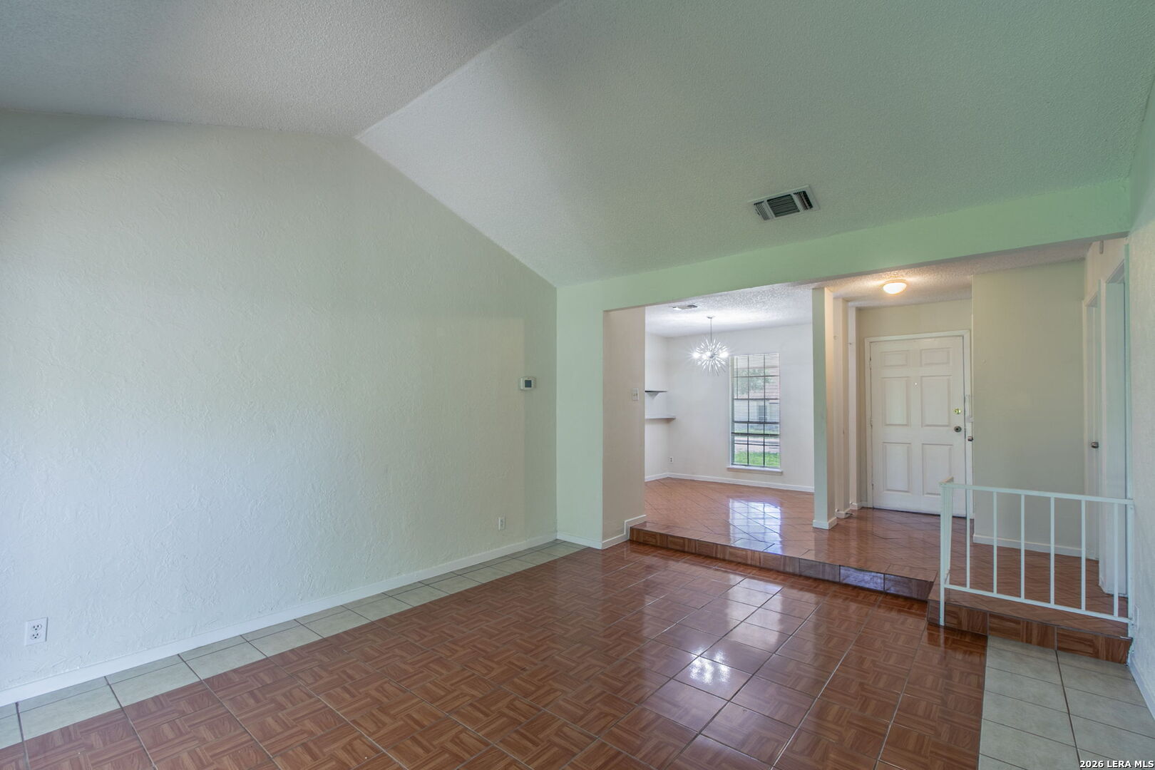 129 Meadow Drive Converse TX 78109