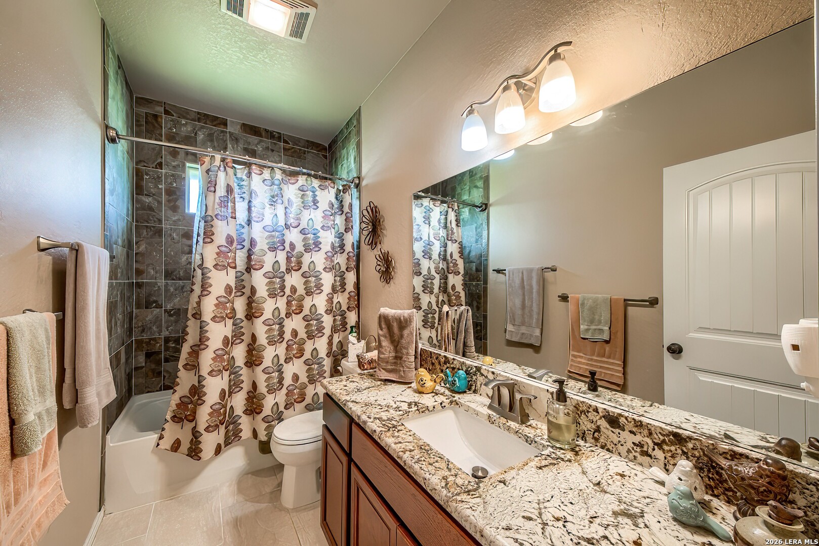 504 34th Street Hondo TX 78861