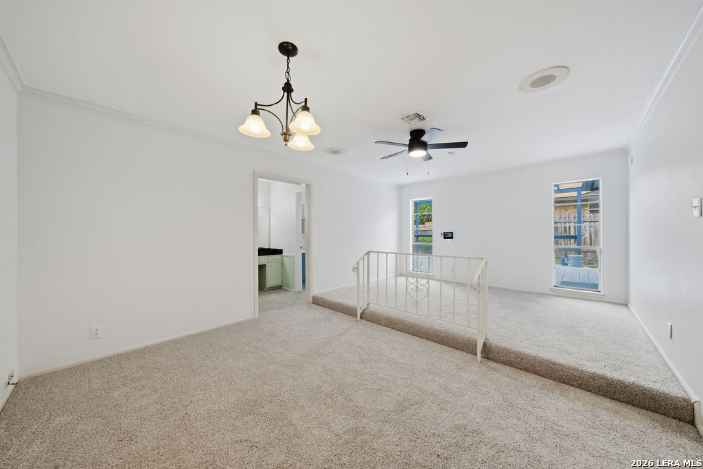 5007 Del Oro Circle San Antonio TX 78233