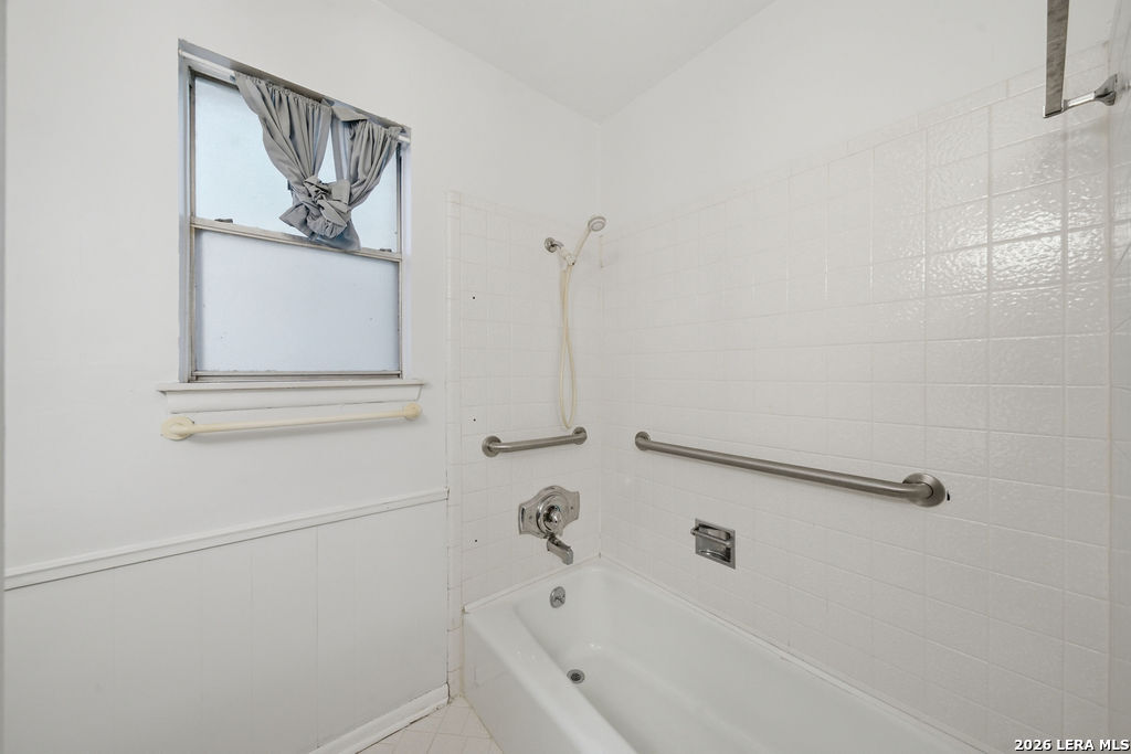 5007 Del Oro Circle San Antonio TX 78233