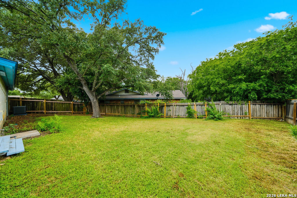 5007 Del Oro Circle San Antonio TX 78233