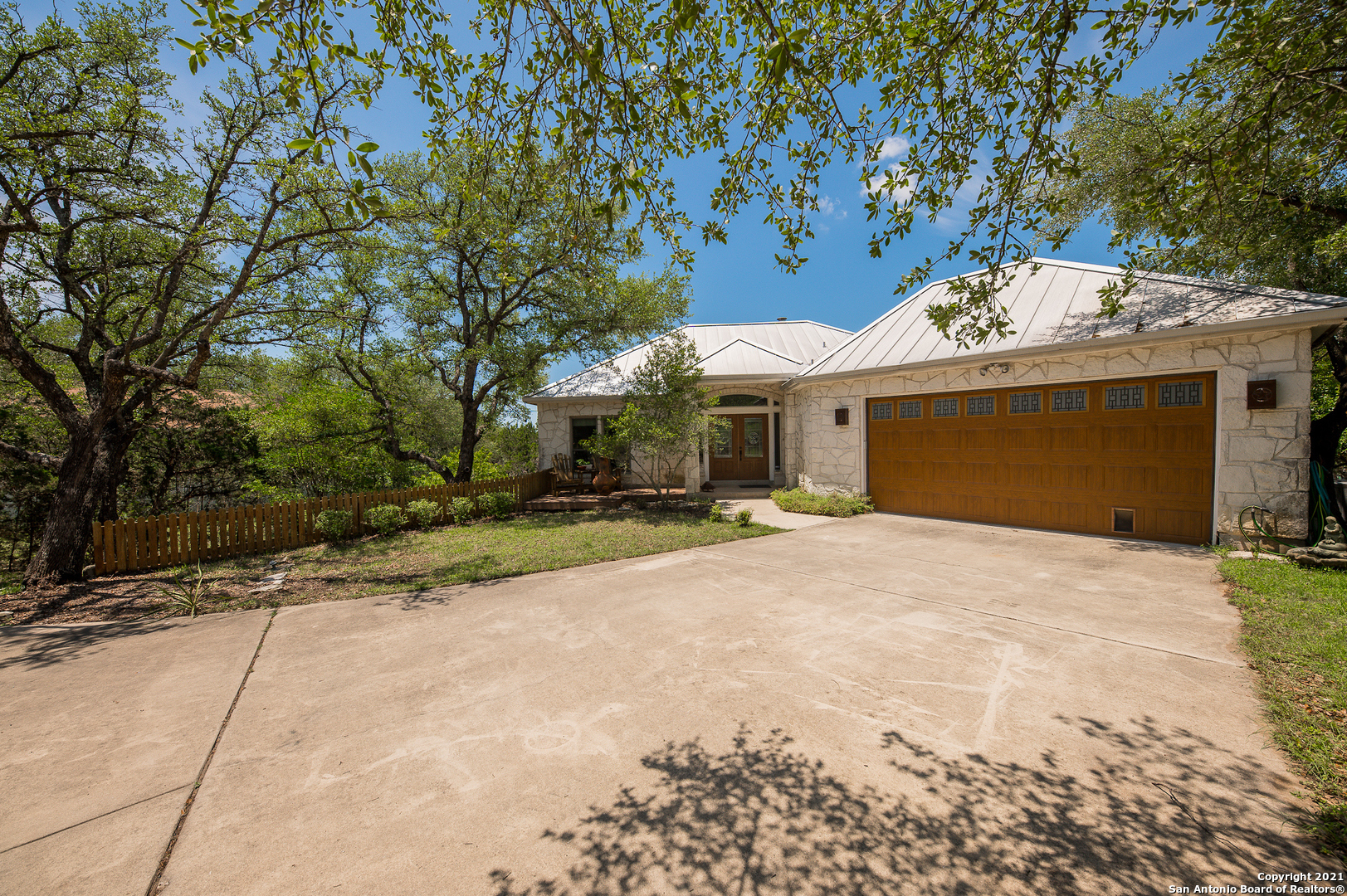 25803 Dull Knife Trail San Antonio TX 78255