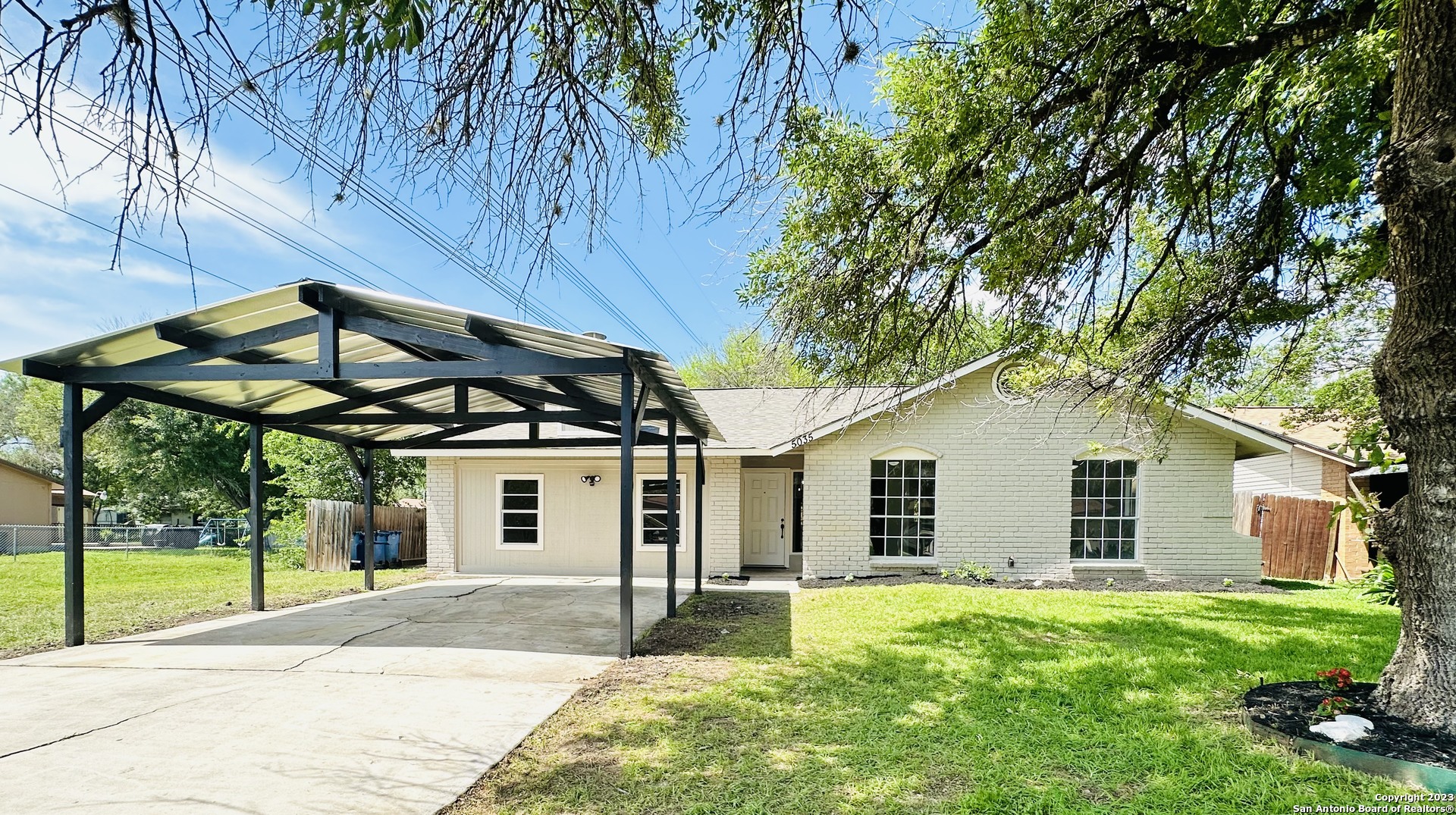 5035 Tom Stafford Drive San Antonio TX 78219