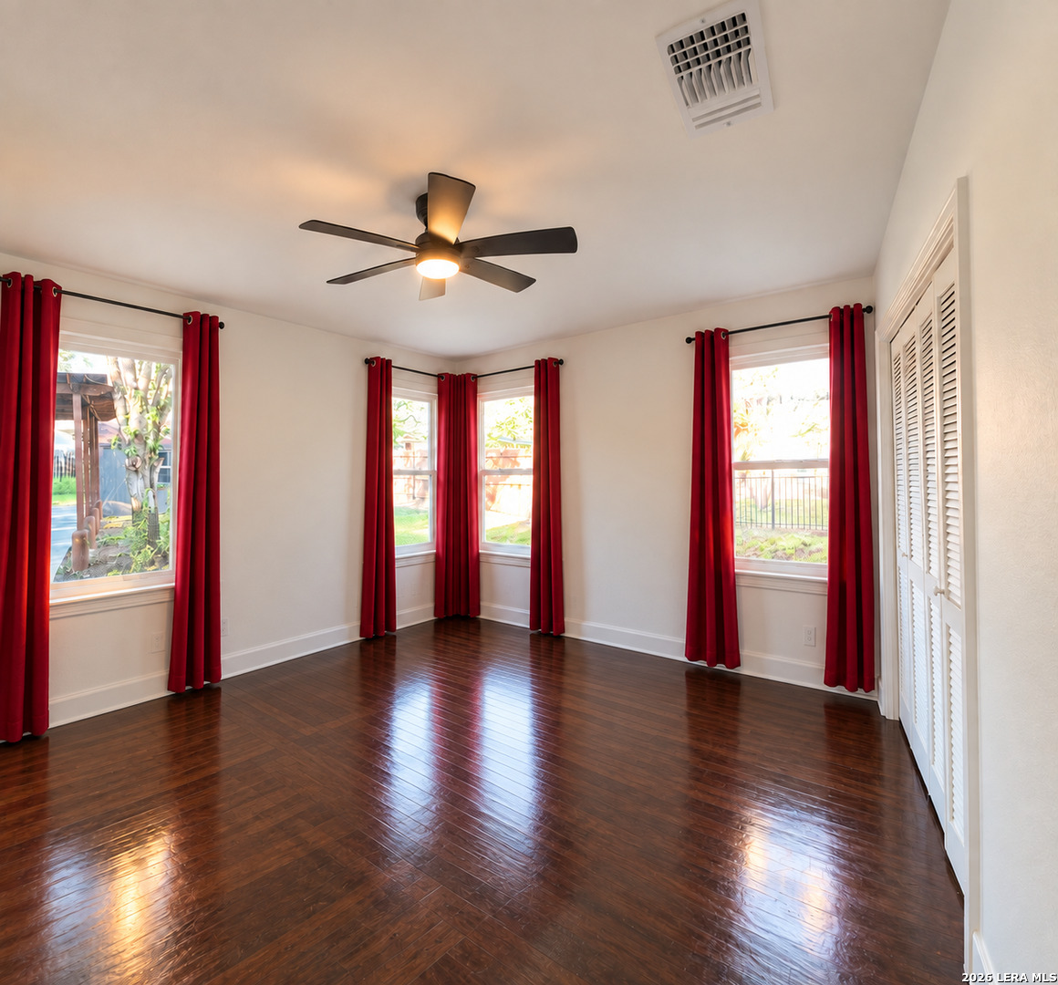323 Maplewood San Antonio TX 78216