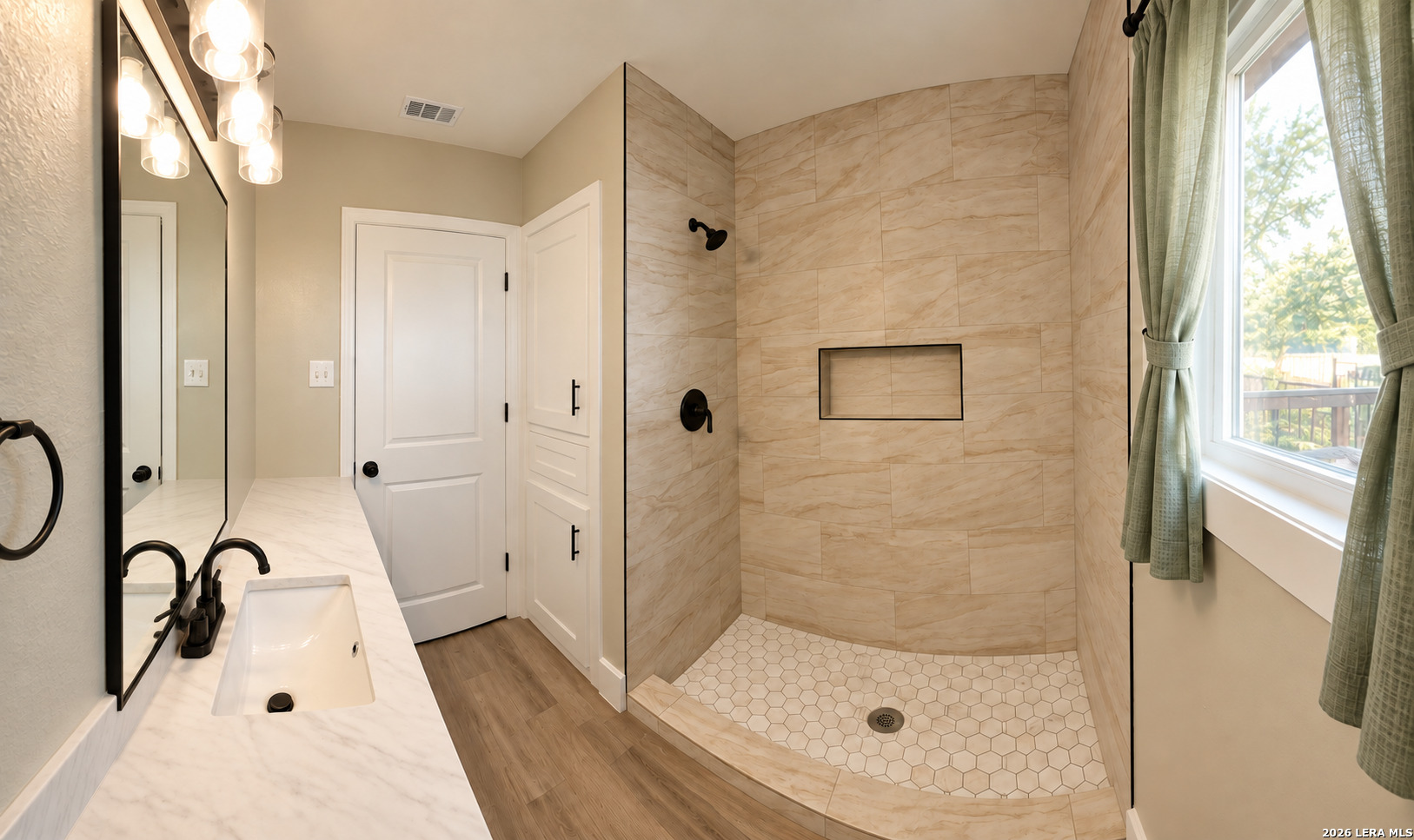 323 Maplewood San Antonio TX 78216