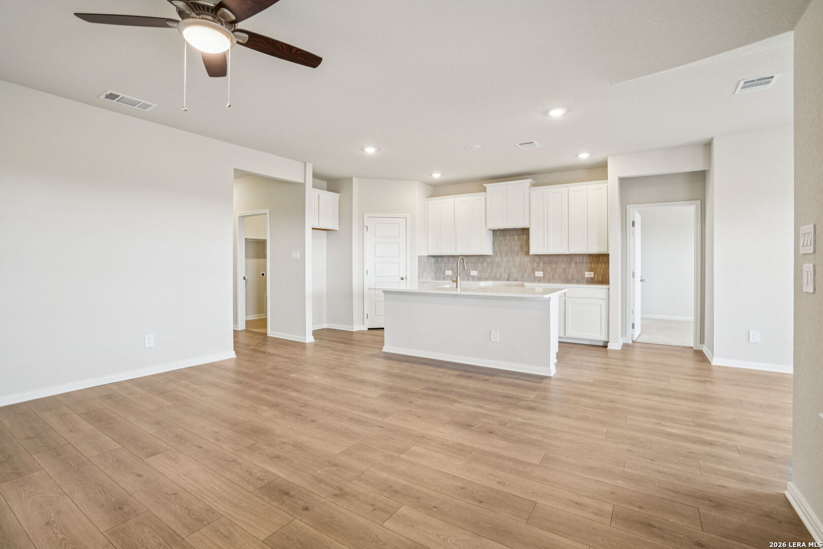 2906 Clemente Way Converse TX 78109