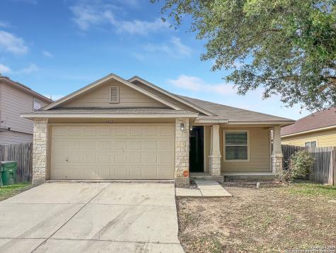 9323 Longmire Trace San Antonio TX 78245
