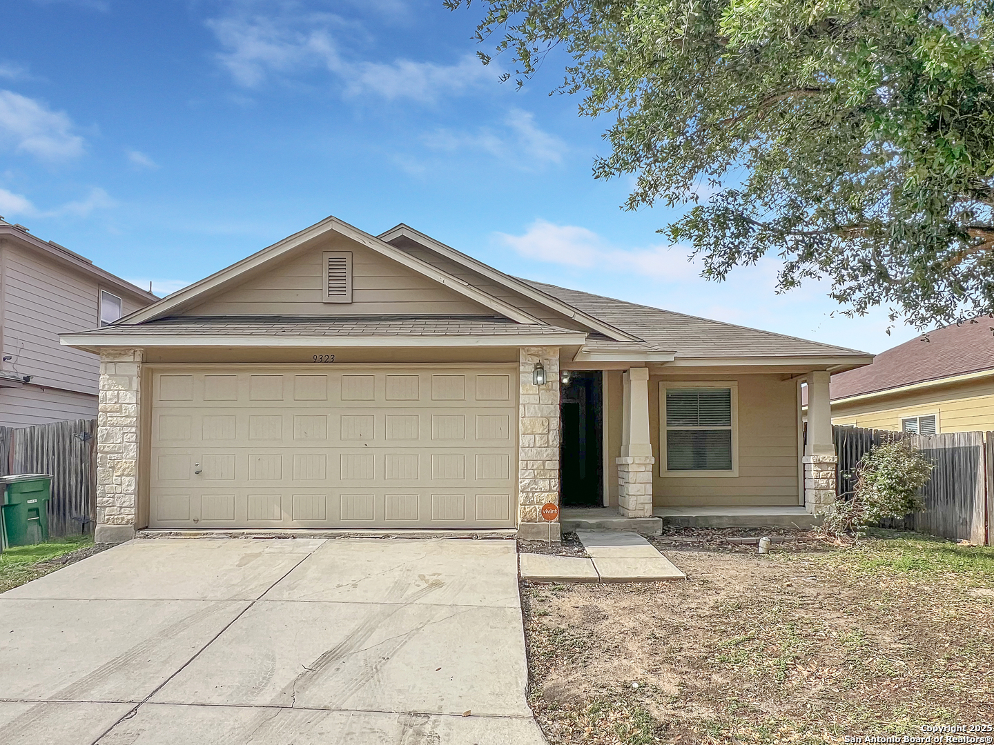 9323 Longmire Trace San Antonio TX 78245