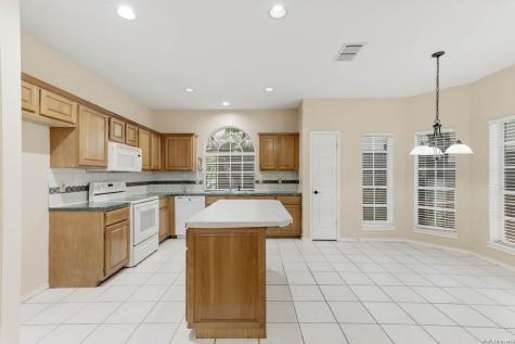 10507 Pemspice San Antonio TX 78240