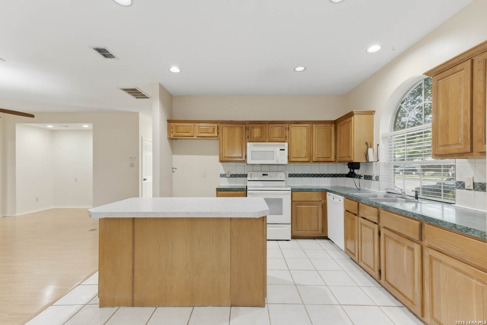 10507 Pemspice San Antonio TX 78240