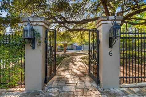 6 Lazy Lane San Antonio TX 78209